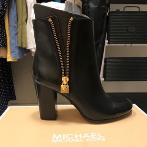 Michal Kors Ankle Boot